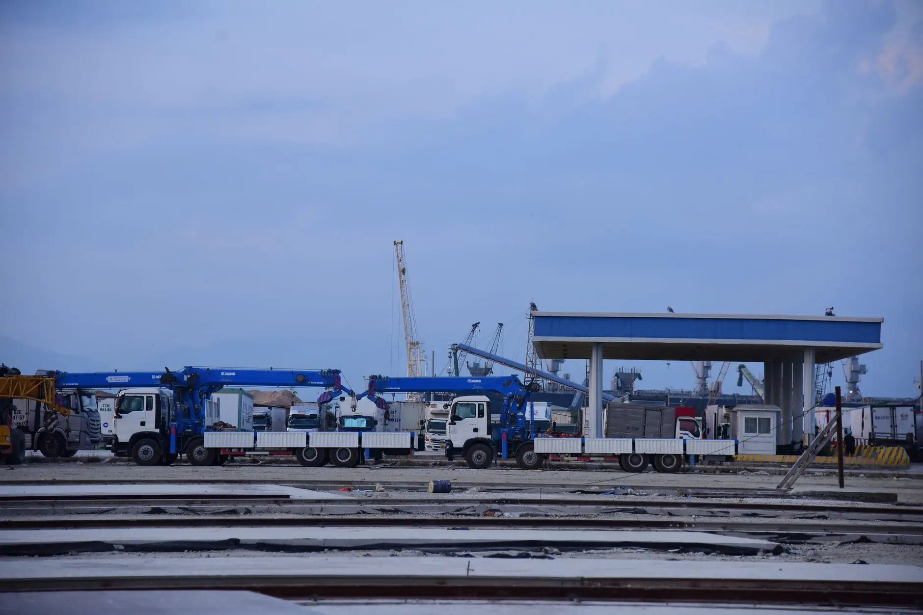 2025年新能源车型与燃油车技术差异对比指南