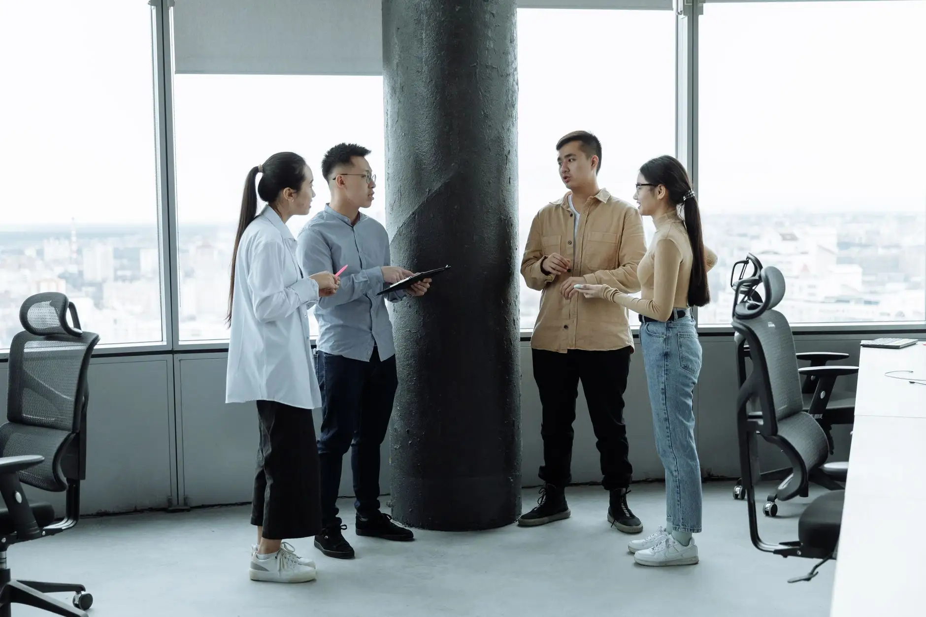 常州新能源汽车选购指南：果果汽车解析纯电与插混车型的技术差异